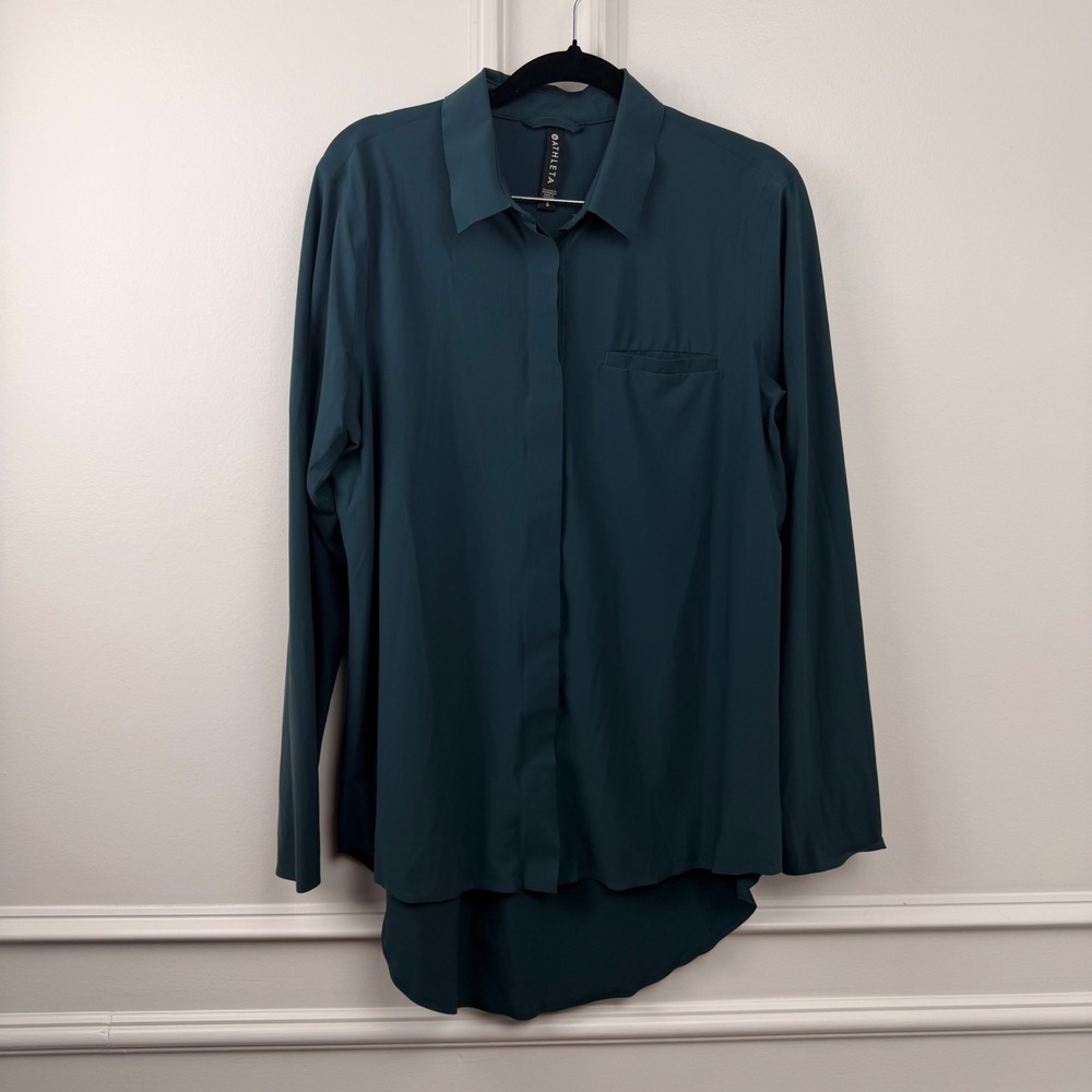 Athleta Urbanite Top Teal Green Long Sleeve Button Down Shirt S 530498-05 FA20